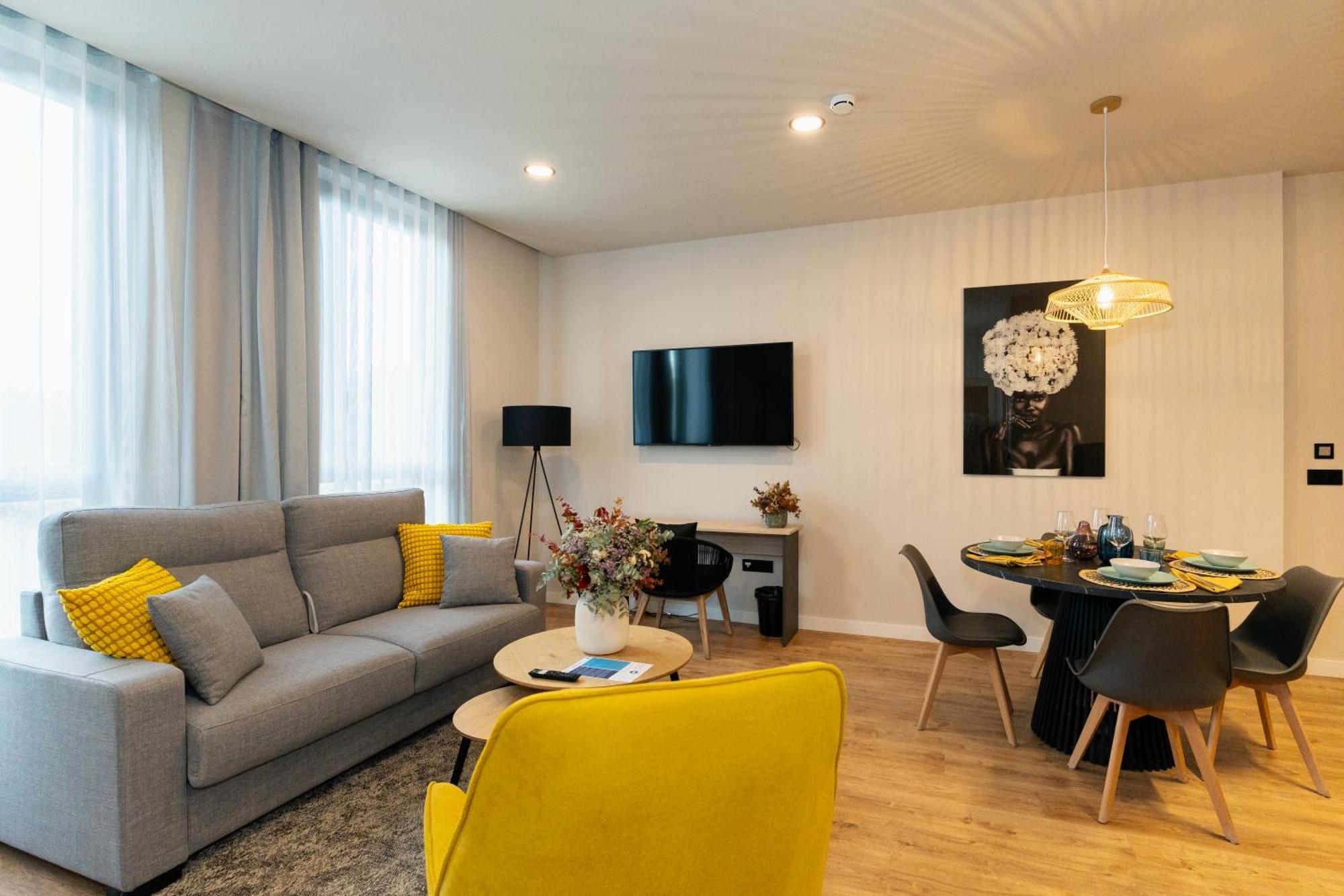 Dorm4You Arena 2 Валенсия Екстериор снимка